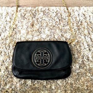 Tory Burch shoulder/cross body/clutch purse